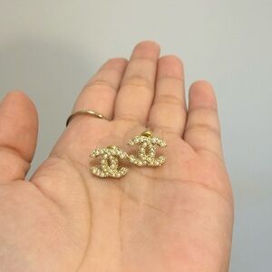 CC stud earrings